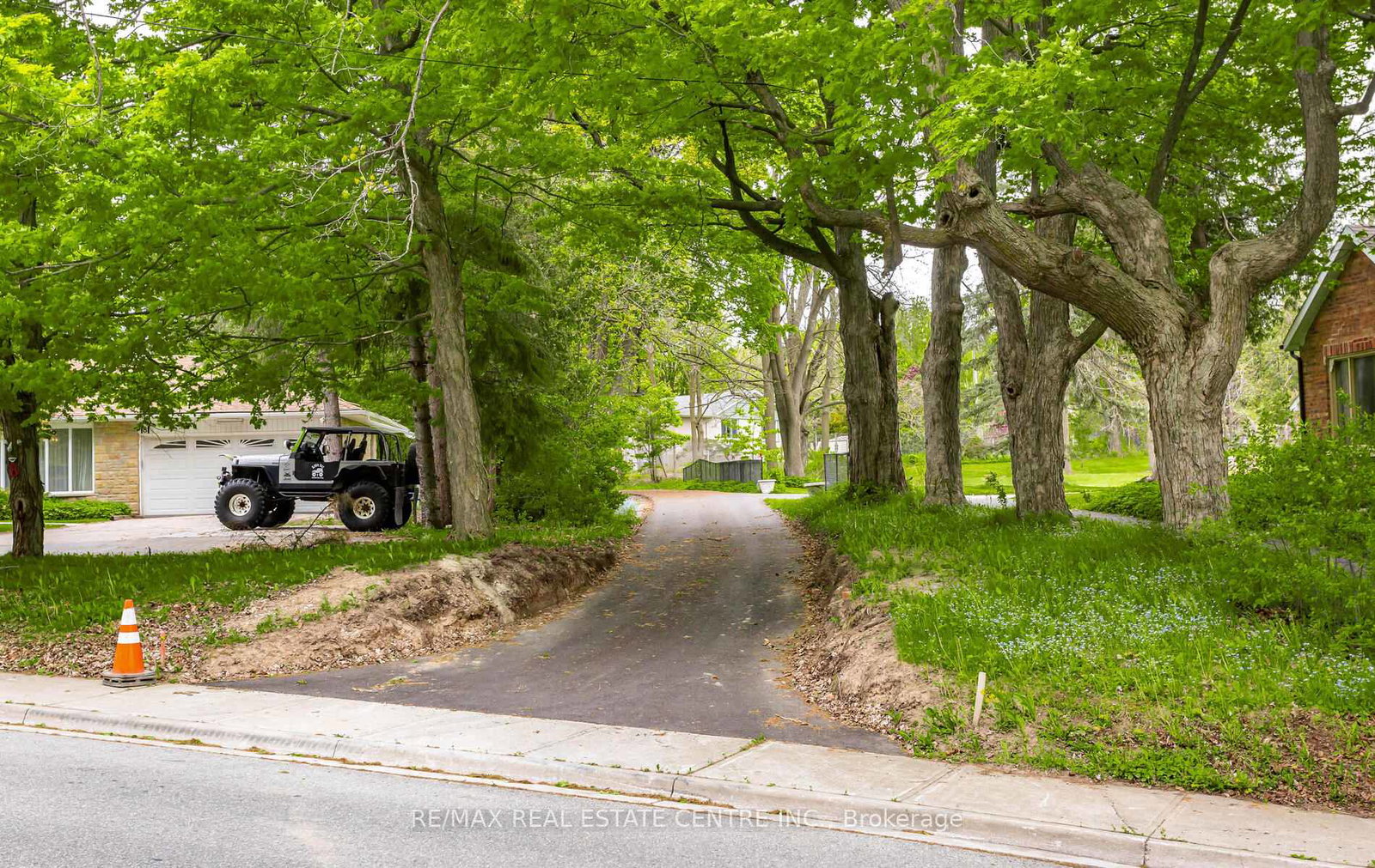 6-stewarttown-road-halton-hills-ontario-w12170427
