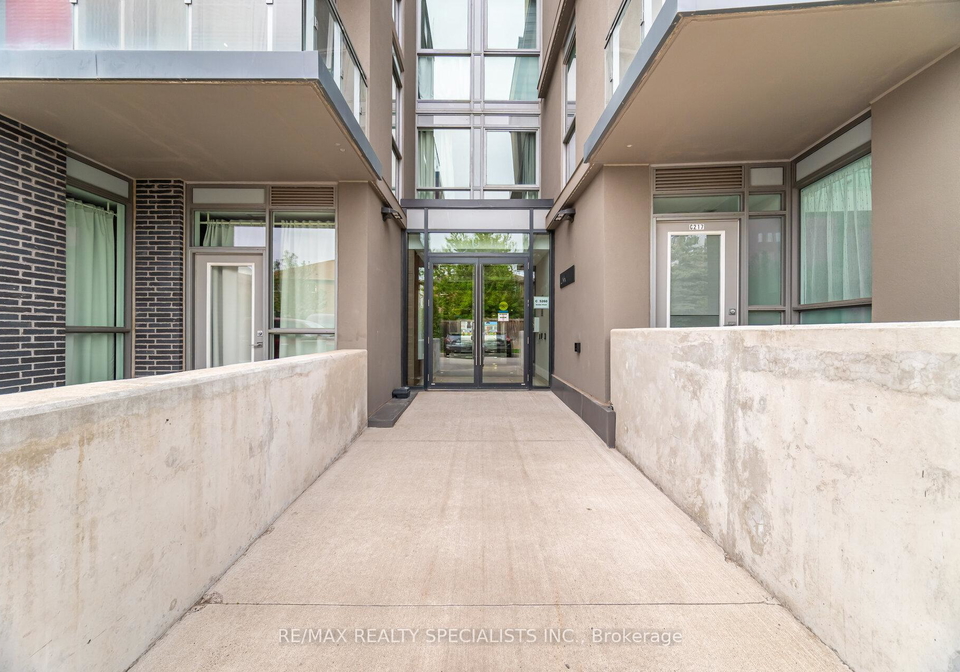 5260-dundas-street-burlington-ontario-w12170540