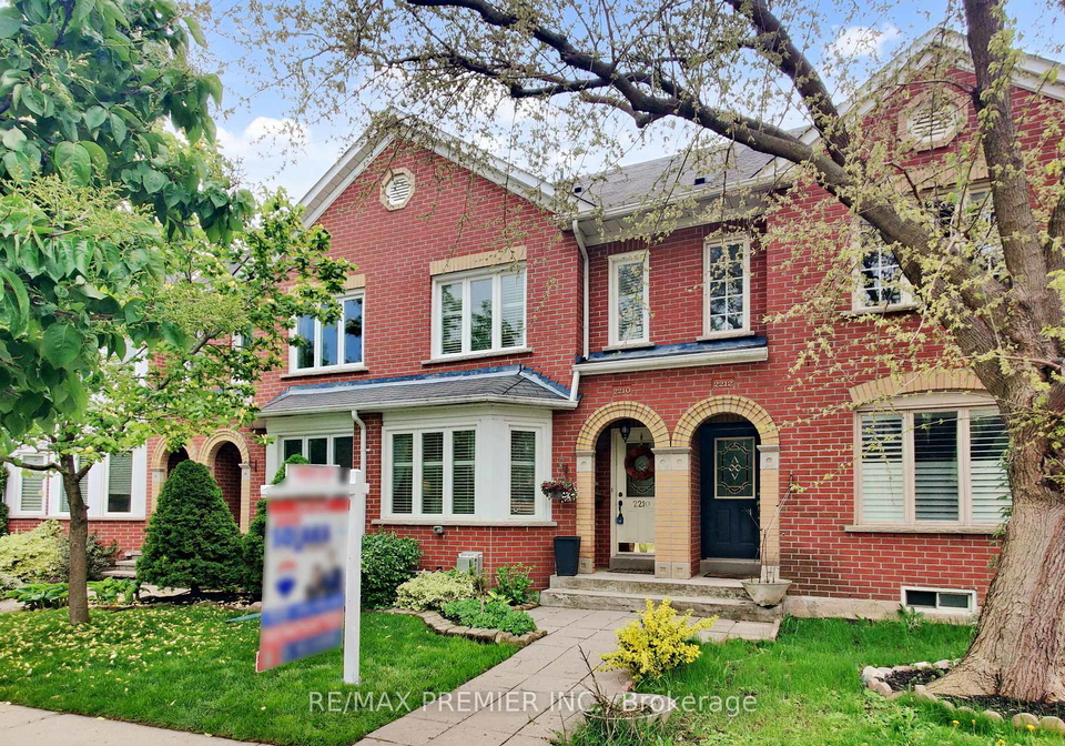 2210-westoak-trails-boulevard-oakville-ontario-w12171051