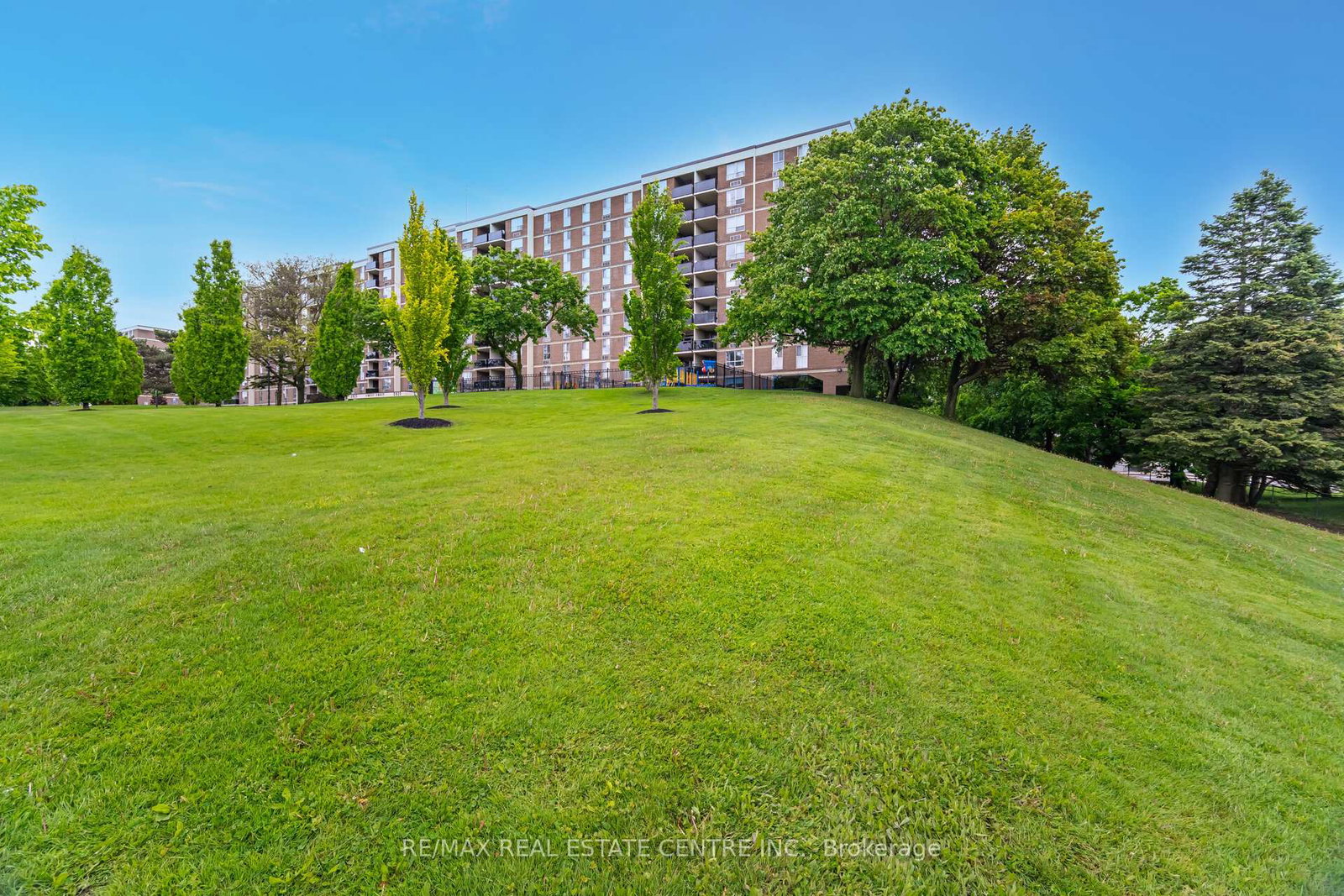 2825-islington-avenue-york-ontario-w12171206