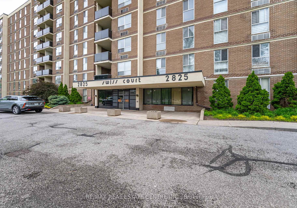 2825-islington-avenue-york-ontario-w12171206