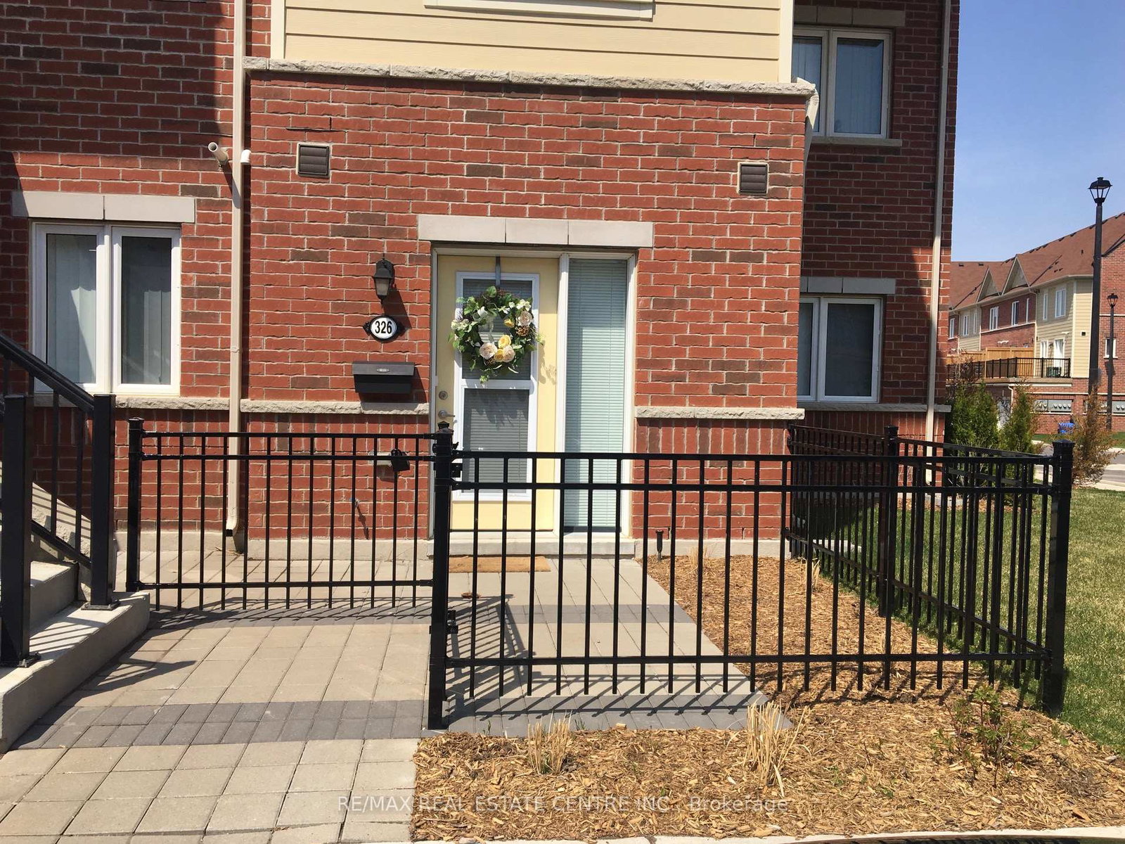 250-sunny-meadow-boulevard-brampton-ontario-w12171653