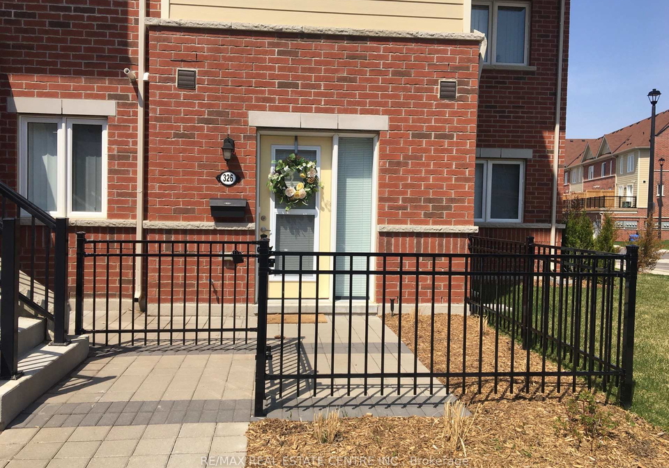 250-sunny-meadow-boulevard-brampton-ontario-w12171653