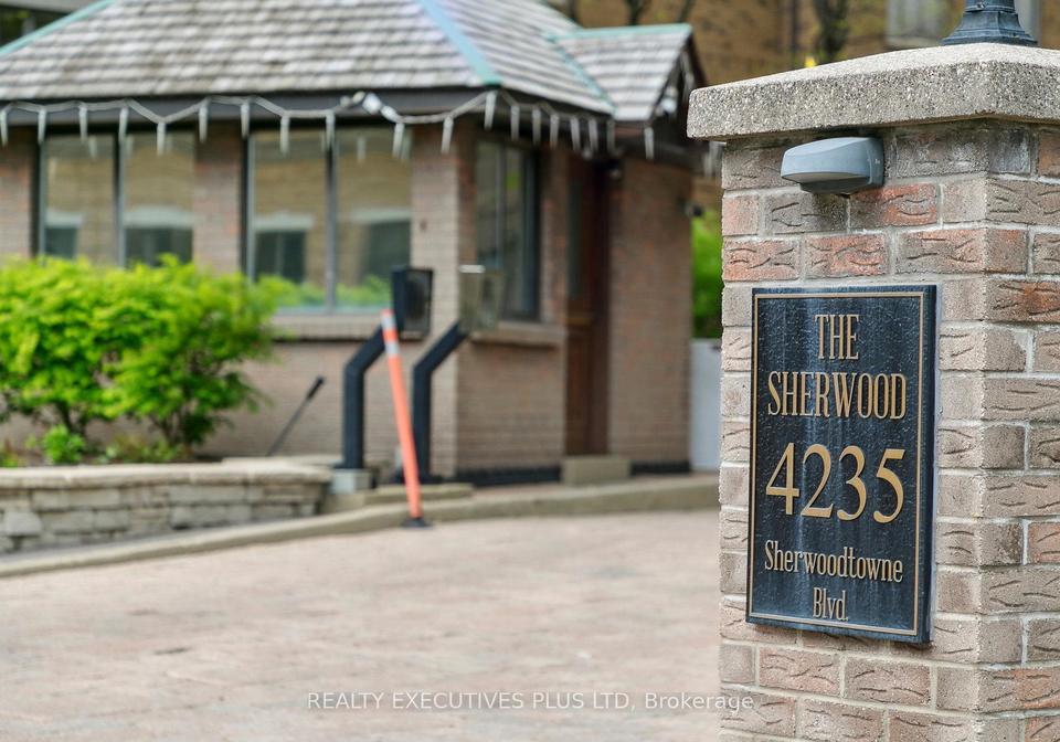 4235-sherwoodtowne-boulevard-mississauga-ontario-w12172486