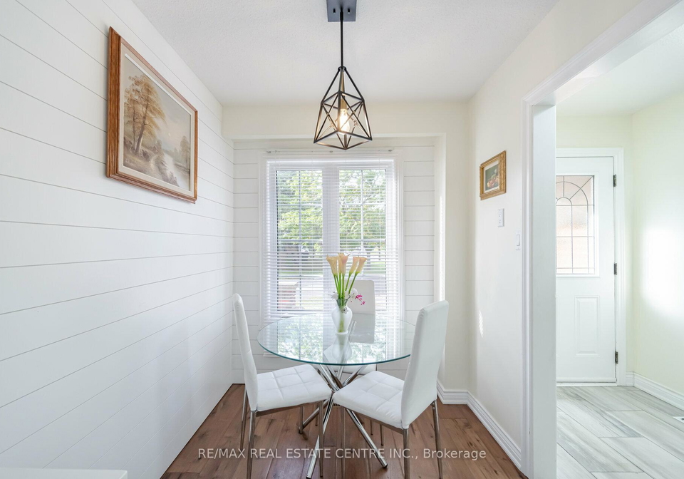 6-foxacre-row-brampton-ontario-w12172764