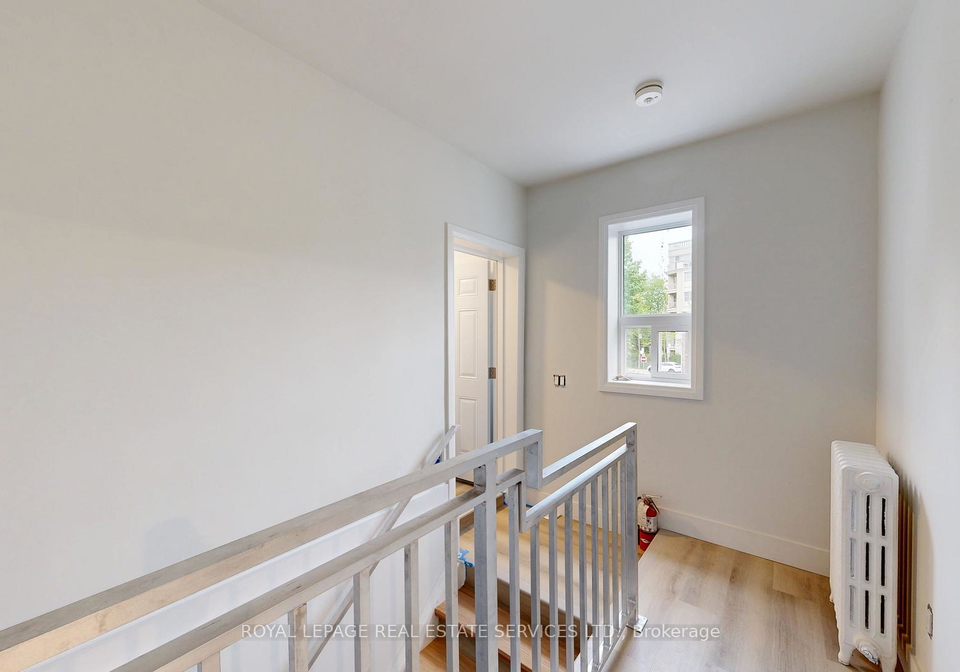 4-brentwood-road-s-etobicoke-ontario-w12173339