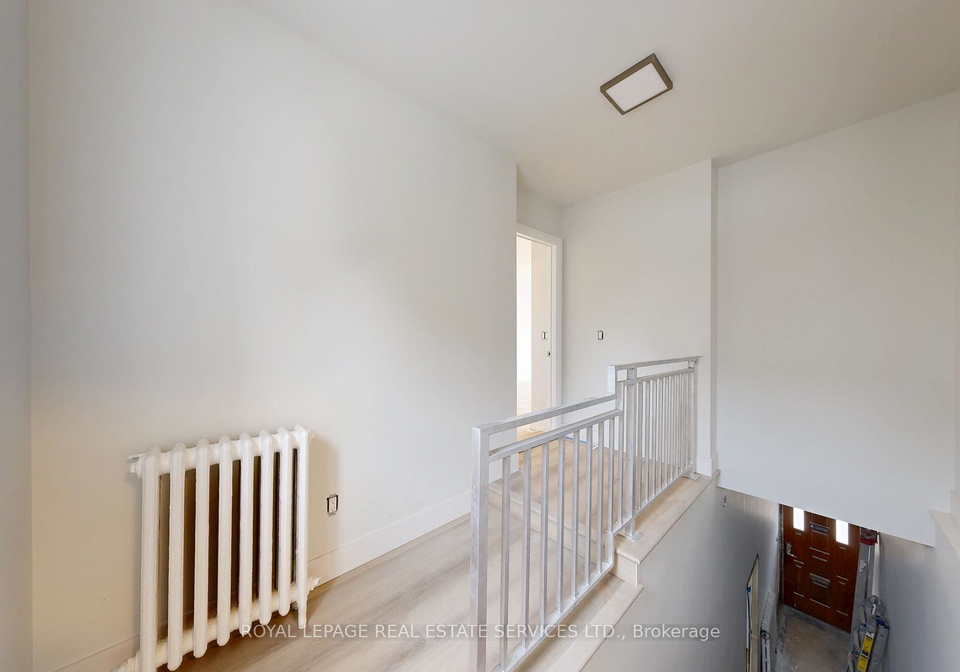4-brentwood-road-s-etobicoke-ontario-w12173339