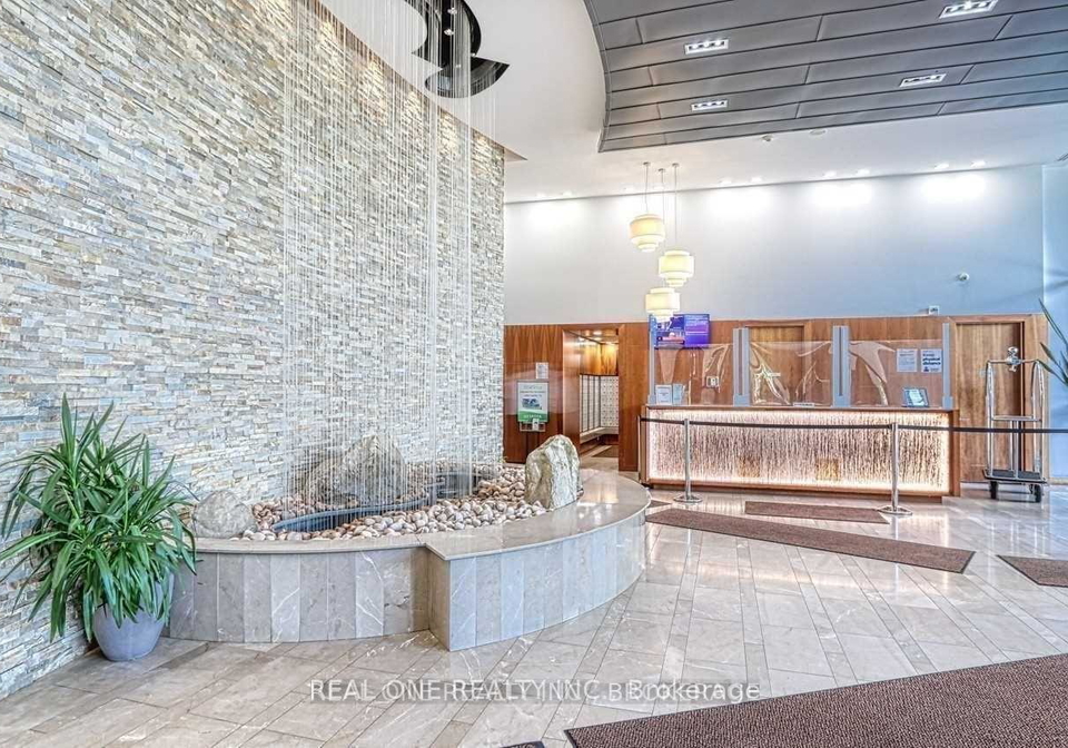 225-webb-drive-mississauga-ontario-w12173456