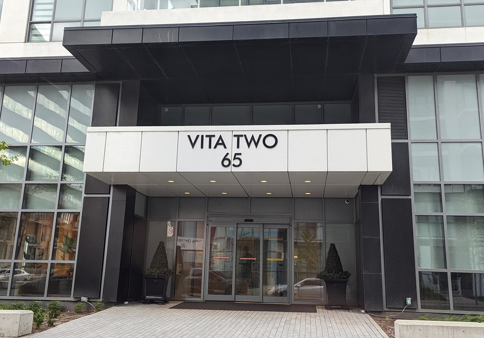 65-annie-craig-drive-etobicoke-ontario-w12173541