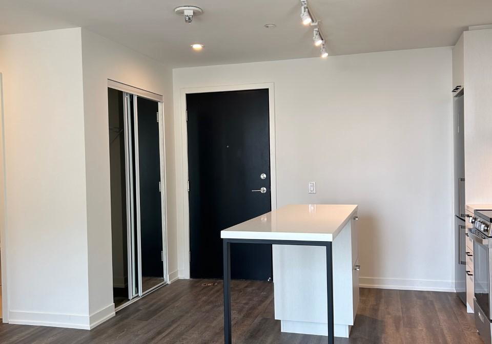 1st-clair-avenue-w-toronto-ontario-w12173971