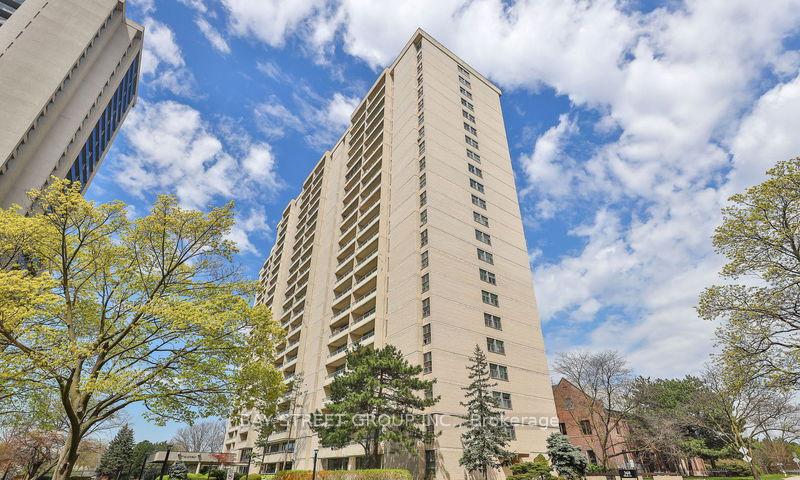 360-ridelle-avenue-north-york-ontario-w12174162