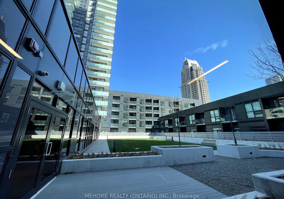 430-square-one-drive-mississauga-ontario-w12174902