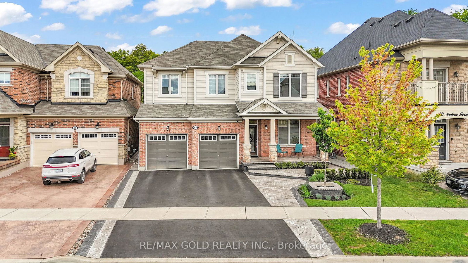 88-newhouse-boulevard-caledon-ontario-w12175156