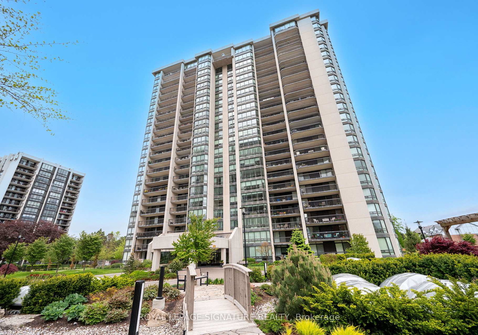 2170-marine-drive-oakville-ontario-w12175196