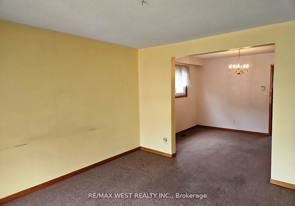 385-kipling-avenue-etobicoke-ontario-w12175276