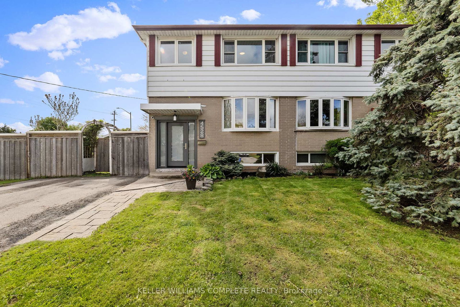 4528-bennett-road-burlington-ontario-w12175360