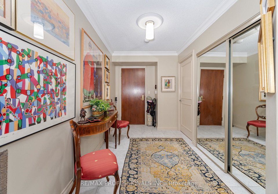 1-palace-pier-court-etobicoke-ontario-w12175502