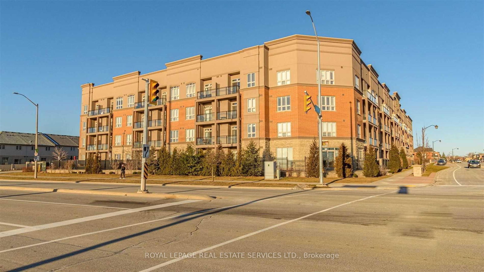 5317-upper-middle-road-burlington-ontario-w12175560