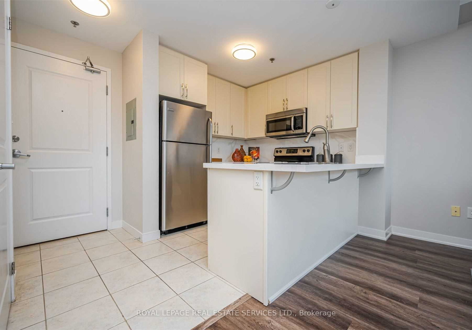 5317-upper-middle-road-burlington-ontario-w12175560