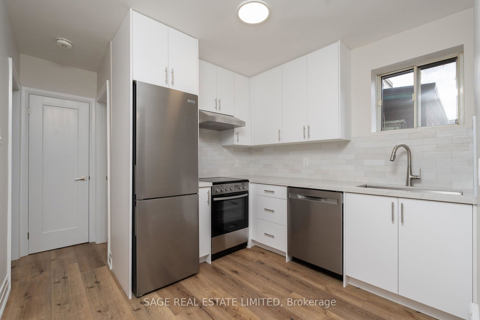 366-royal-york-road-etobicoke-ontario-w12175677