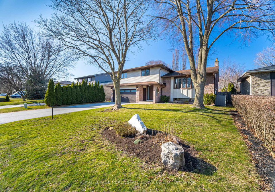 241-sunrise-crescent-oakville-ontario-w12175841