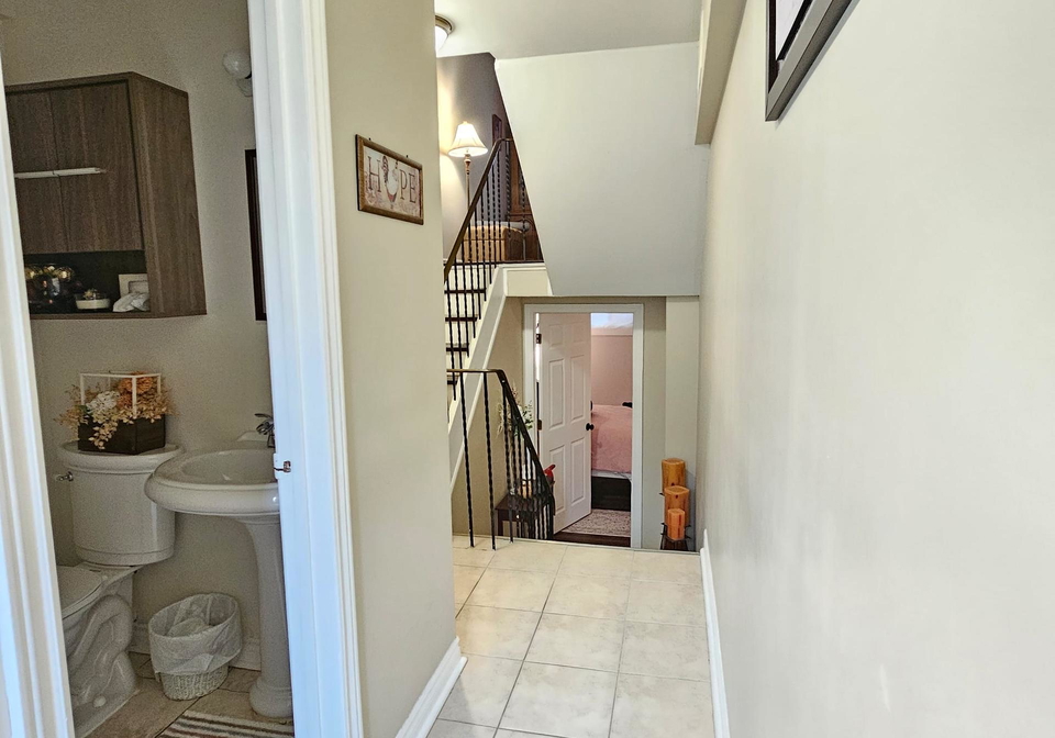 47-lexington-avenue-etobicoke-ontario-w12175899
