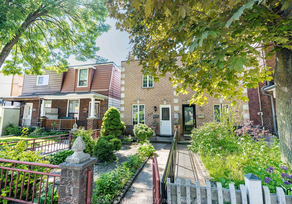 205-wallace-avenue-toronto-ontario-w12175908