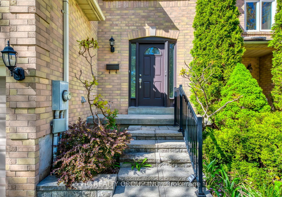 1379-stonecutter-drive-oakville-ontario-w12175921
