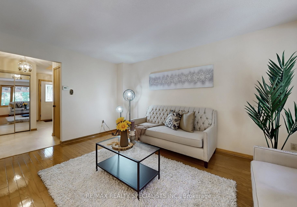 34-schubert-crescent-brampton-ontario-w12175998