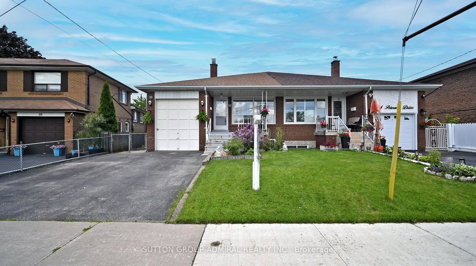22-peterson-drive-york-ontario-w12176374