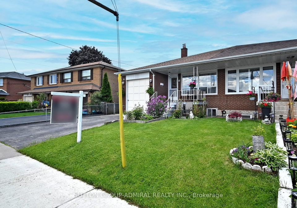 22-peterson-drive-york-ontario-w12176374