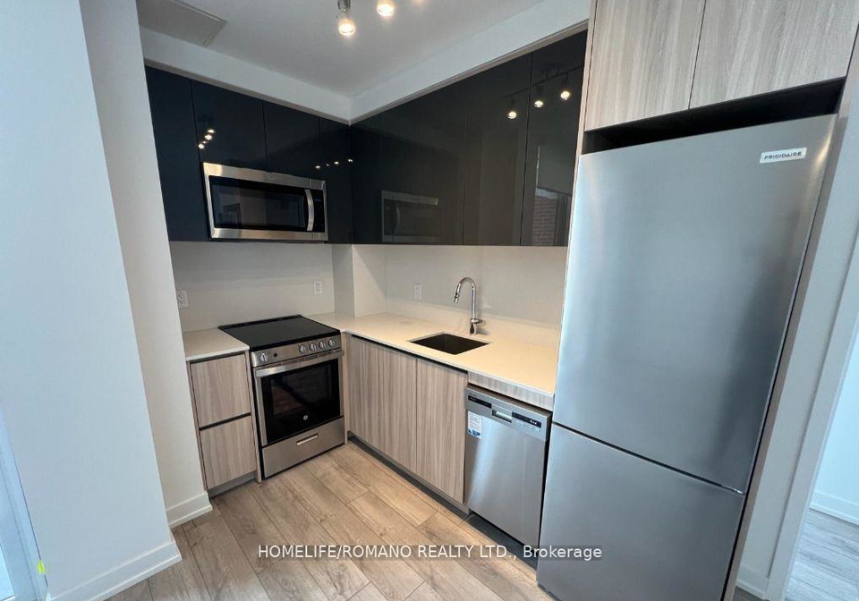 3100-keele-street-york-ontario-w12176495
