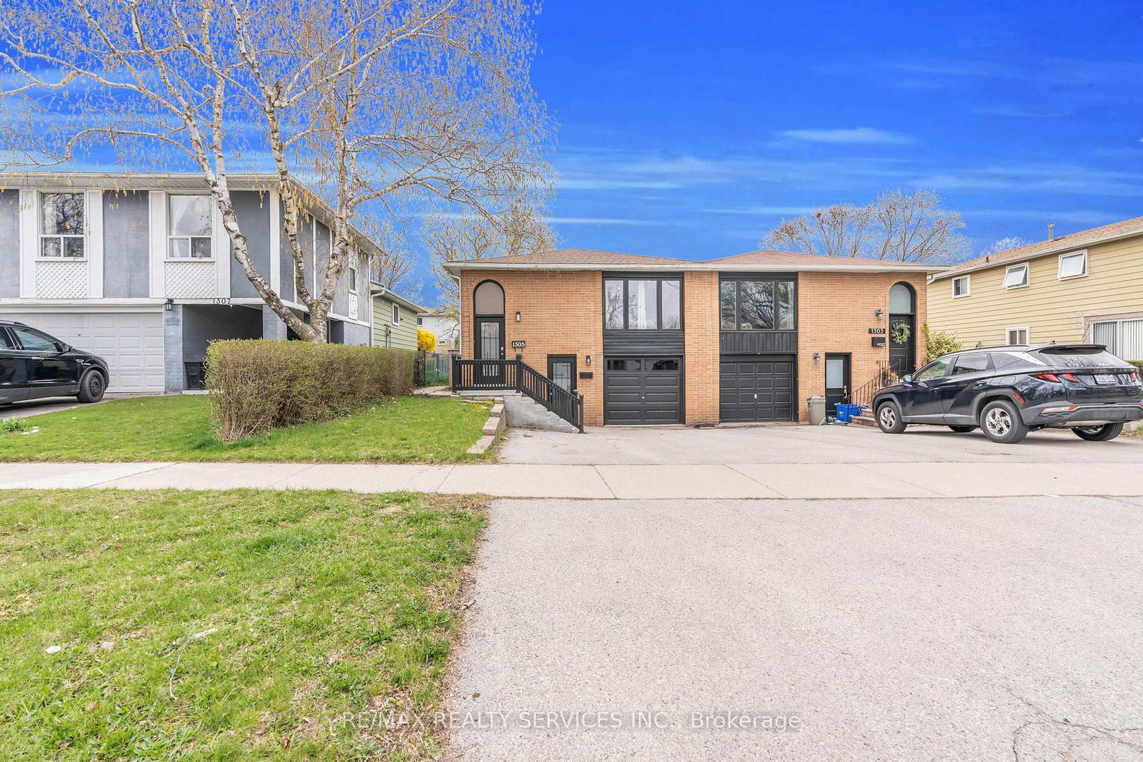 1305-consort-crescent-burlington-ontario-w12176550