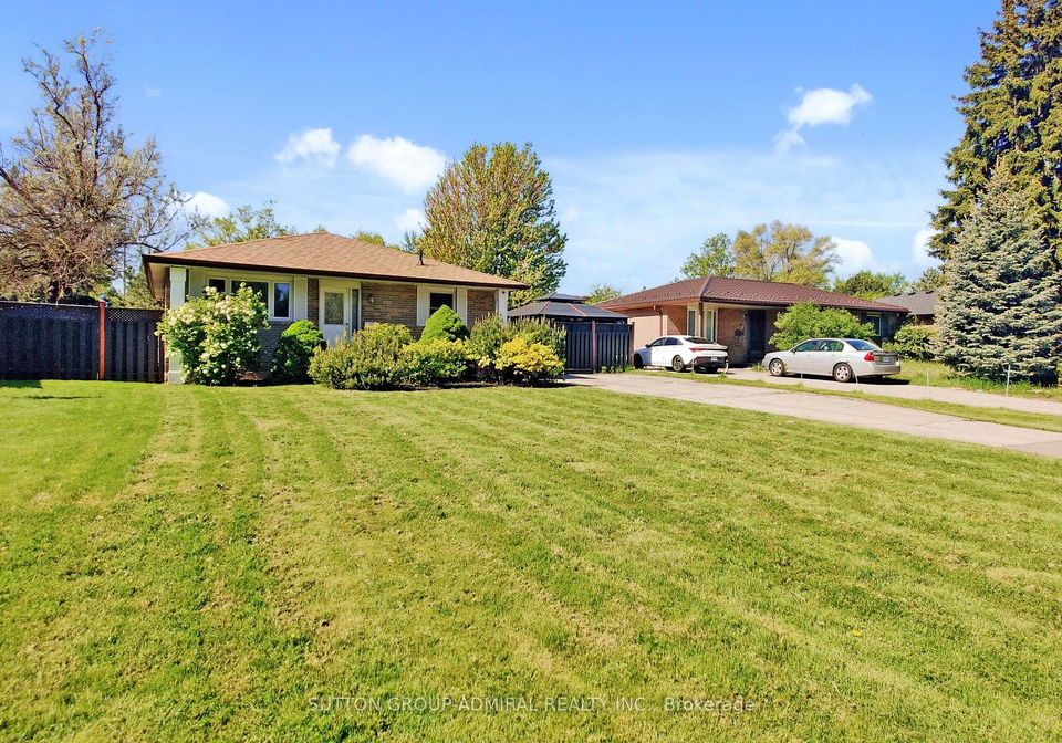 12-flavian-crescent-brampton-ontario-w12176858