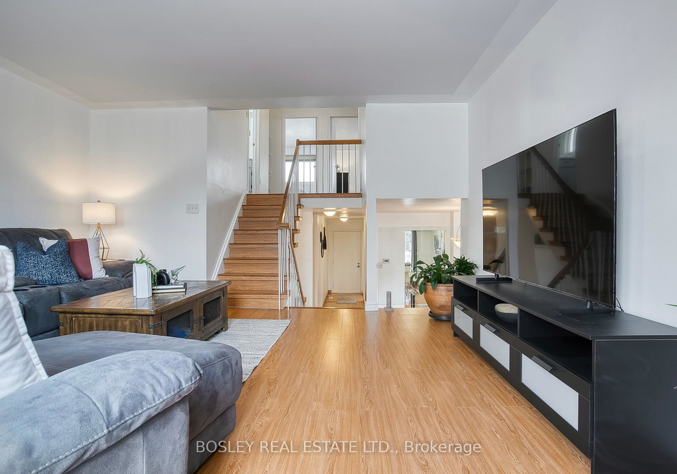 8-thorsby-court-brampton-ontario-w12177136