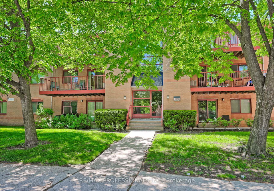1500-pilgrims-way-oakville-ontario-w12177187