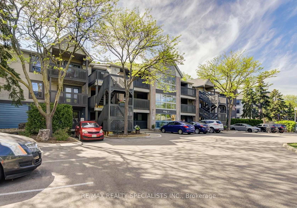 2030-cleaver-avenue-burlington-ontario-w12177947