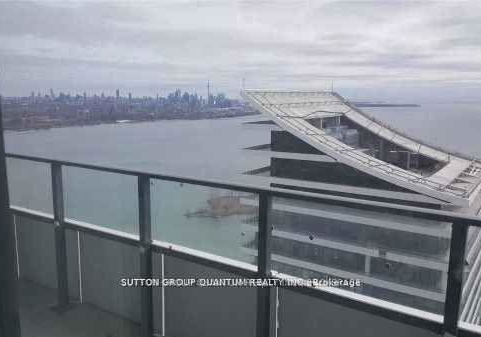 30-shore-breeze-drive-etobicoke-ontario-w12178465