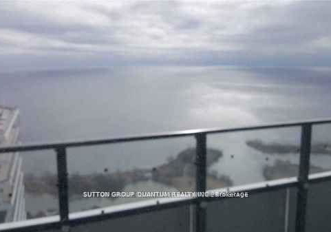 30-shore-breeze-drive-etobicoke-ontario-w12178465