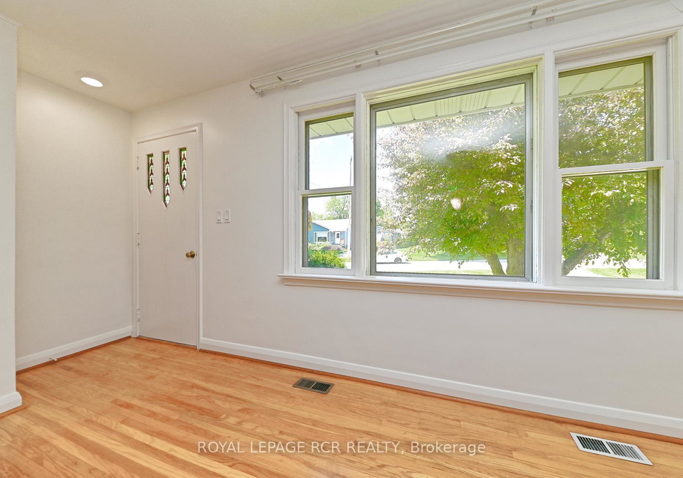 28-parsons-avenue-caledon-ontario-w12178477