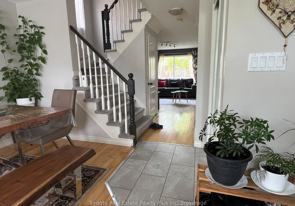719-hutchinson-avenue-milton-ontario-w12178612