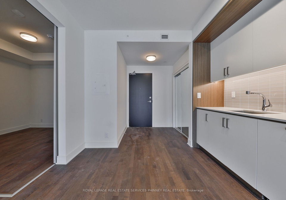 1575-lakeshore-road-mississauga-ontario-w12178660