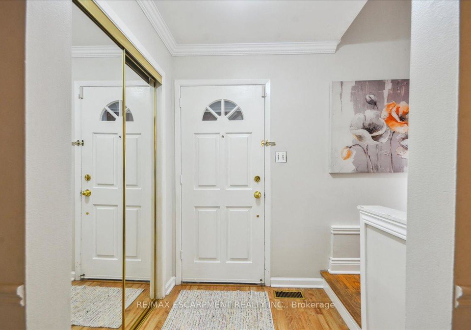 53-nadia-place-oakville-ontario-w12178822