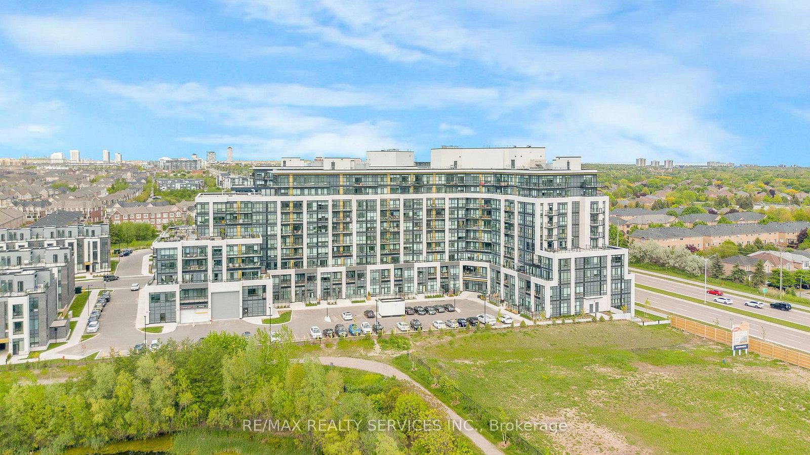 405-dundas-street-w-oakville-ontario-w12178955