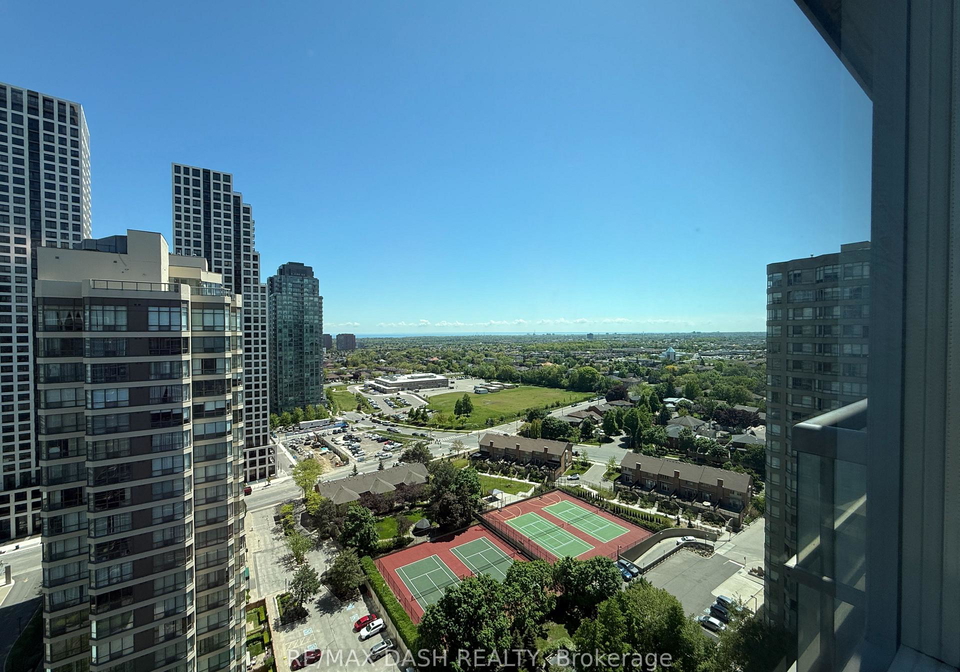 156-enfield-place-mississauga-ontario-w12179088