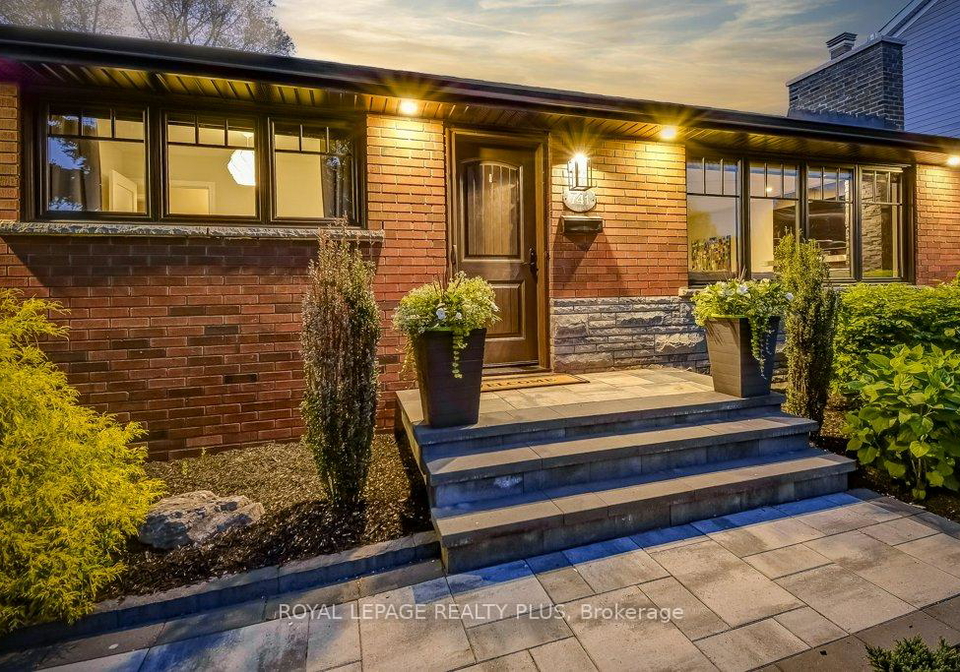 741-george-street-burlington-ontario-w12179136