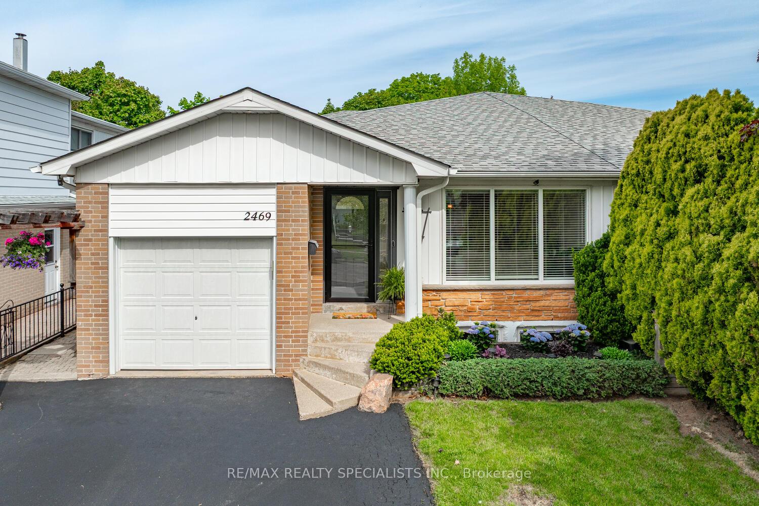 2469-glamworth-crescent-mississauga-ontario-w12179291