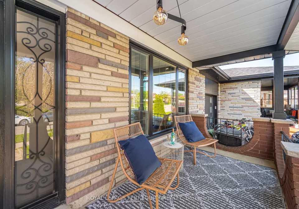 22-dellbrook-crescent-york-ontario-w12179595