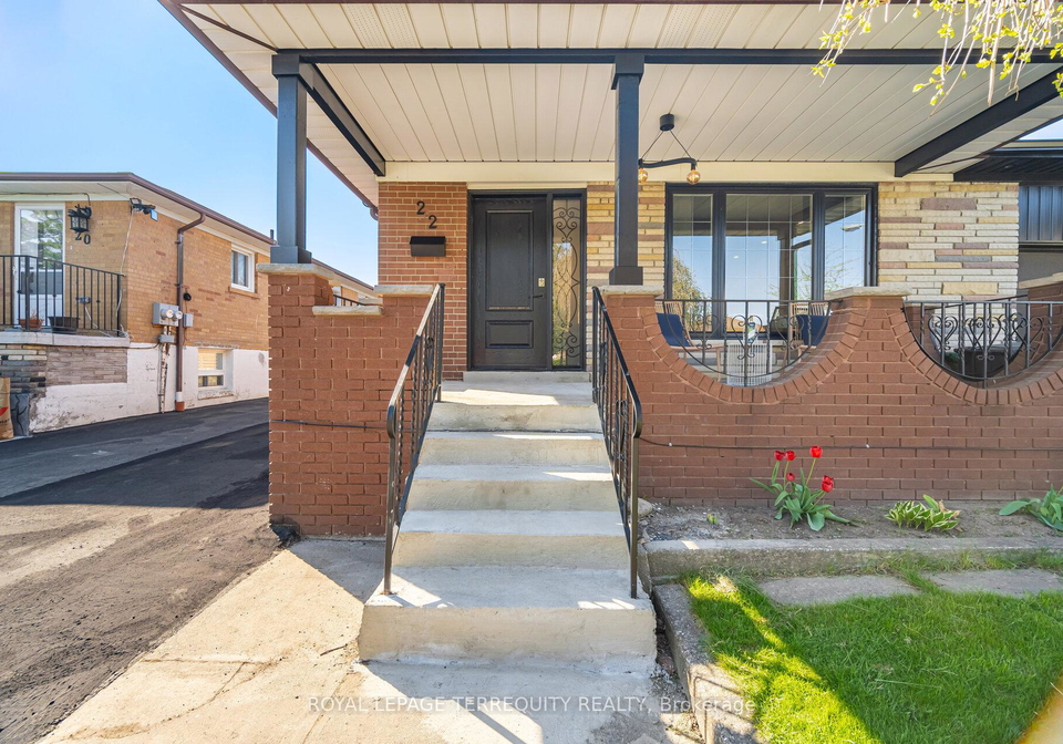22-dellbrook-crescent-york-ontario-w12179595