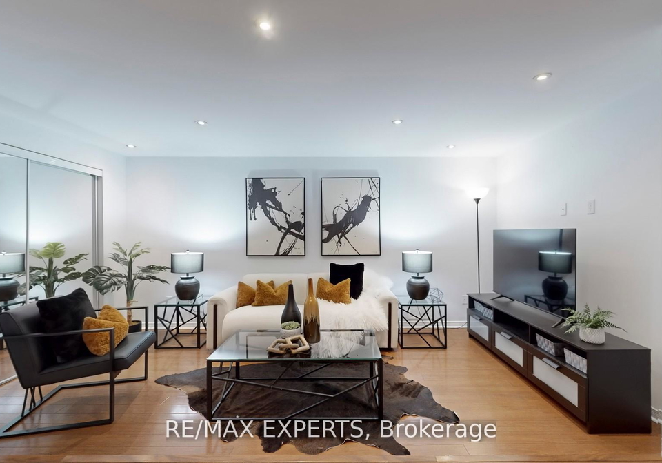 8-mare-crescent-etobicoke-ontario-w12179806